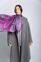 Load image into Gallery viewer, &quot;FIG&quot; SCARF in modal/silk + 1 color
