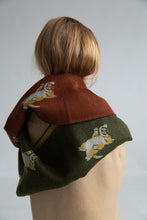 Load image into Gallery viewer, “KITTEN” scarf in wool/cotton + 1 color
