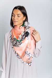 “SAVANNAH” SCARF in silk, hand rolled + 1 color