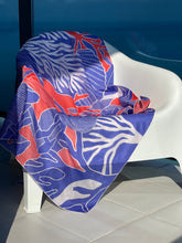 Load image into Gallery viewer, “CORALS” scarf in cotton/silk + 1 color
