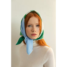 Load image into Gallery viewer, &quot;WAVE&quot; SCARF in silk + 1 color

