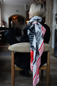 "THE UNIVERSE" scarf in modal/silk