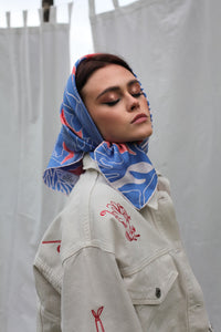 "CORALS" scarf in silk + 1 color