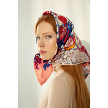 Load image into Gallery viewer, &quot;ALICE&quot; scarf in silk, hand rolled + 1 color
